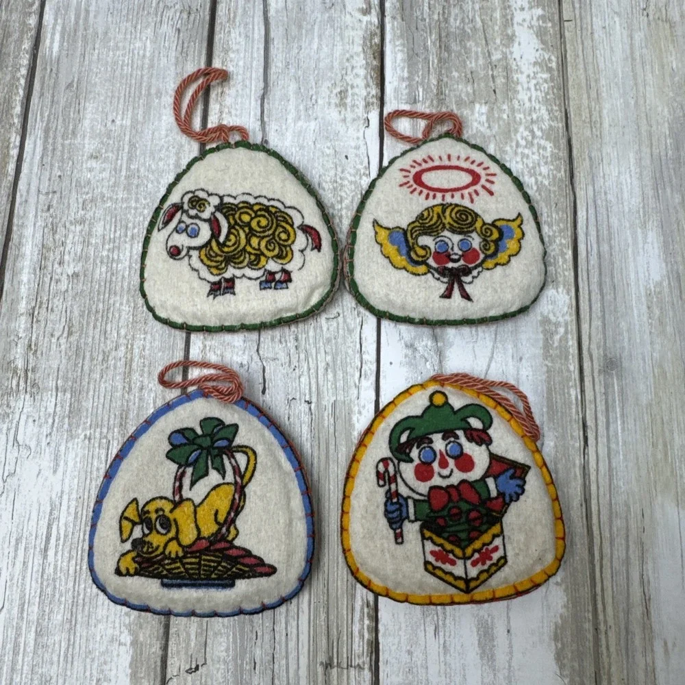 Vintage Retro‎ Hand Made Stitched Christmas Felt Ornaments Double sided lot of 4